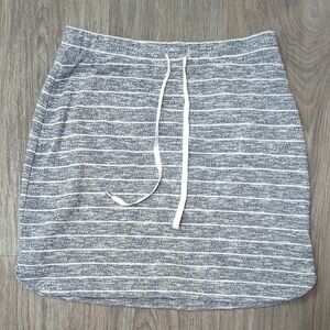 ❤️5/$25 Gray Striped Women's Skirt
